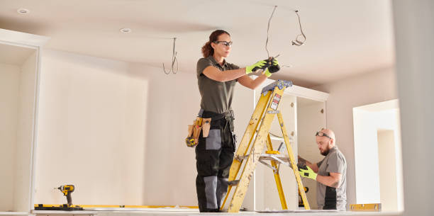 Best Commercial Electrician Services  in Cave Junction, OR
